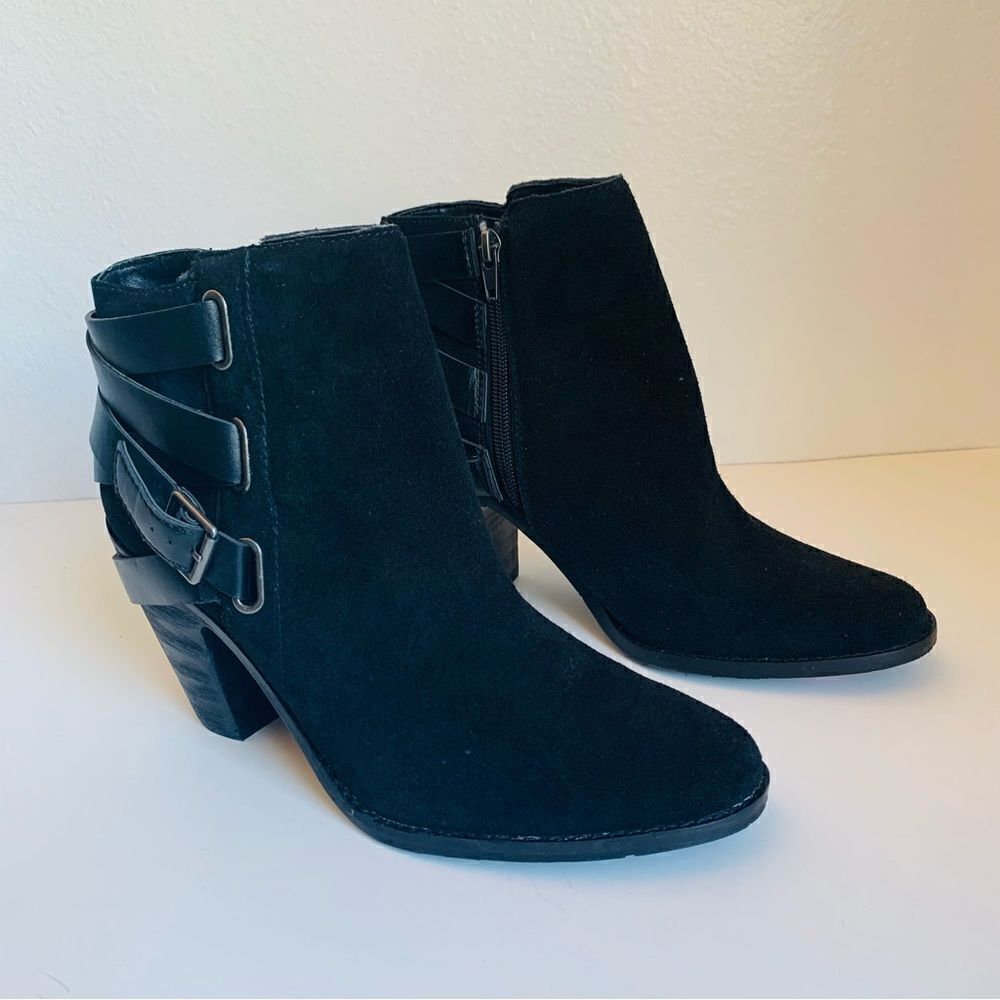 DV Dolce Vita Black Strappy Boots‎